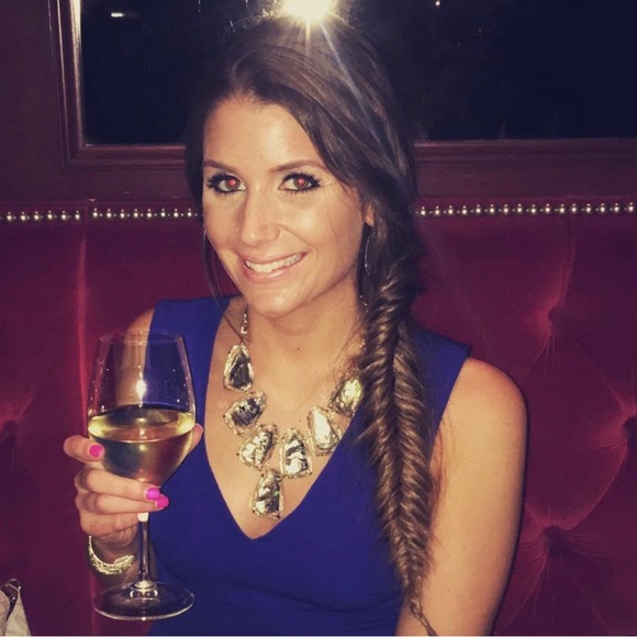 ABALONE SHELL HARLOW NECKLACE KENDRA SCOTT ✨ - Picture 4 of 16